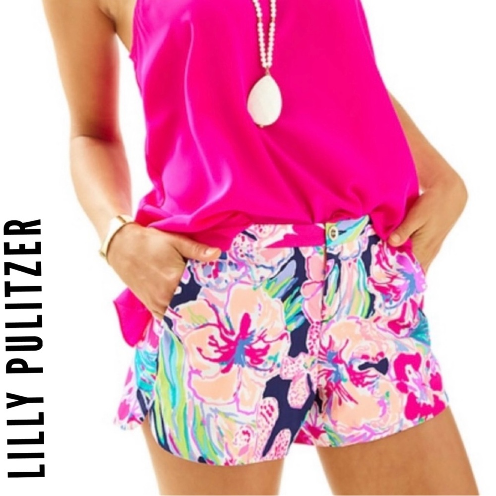 Lilly Pulitzer Bright Navy Tipping Point Adie Shorts Size 0 EUC